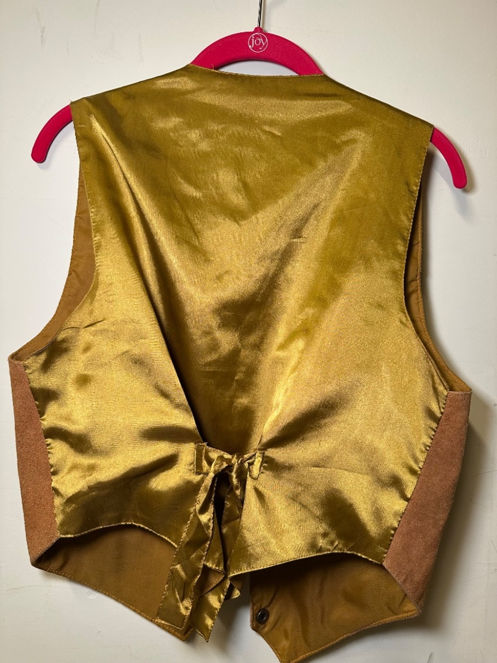 Vintage Tan Leather and Gold Western Style Suede Vest by Katch Me Size Medium - Picture 9 of 12